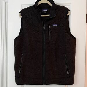 Patagonia Men’s Black Sherpa Fleece Vest